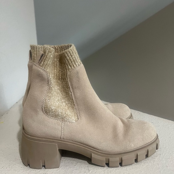Steve Madden Shoes - Steve Madden Womens Stretch‎ Ankle Tan Chunky Platform Chelsea Boots booties 9